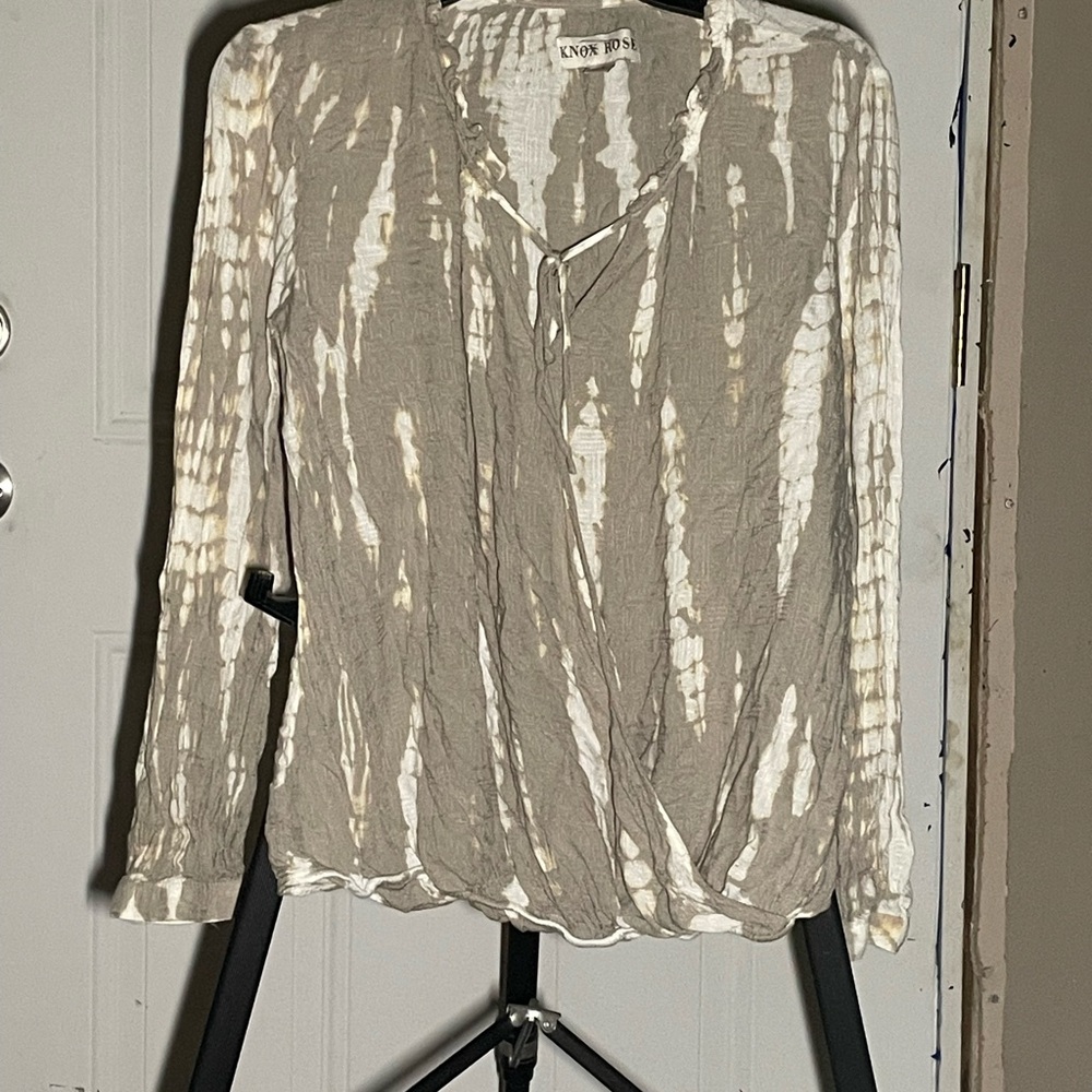 Gray and White Tie-Dye Blouse